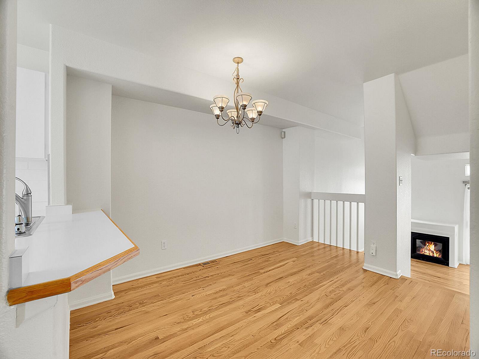 MLS Image #7 for 1885 s quebec way,denver, Colorado