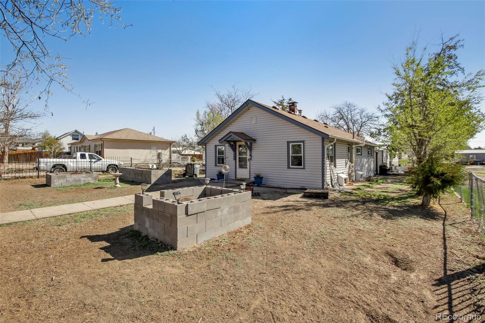 MLS Image #2 for 360 s main street,keenesburg, Colorado