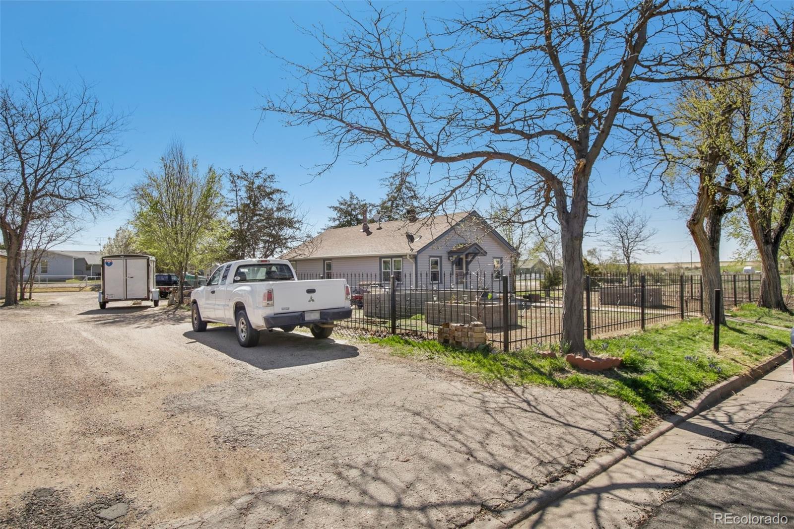 MLS Image #26 for 360 s main street,keenesburg, Colorado