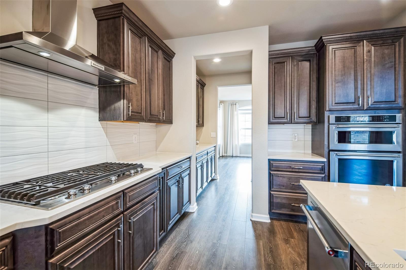 MLS Image #8 for 14221  ivanhoe street,thornton, Colorado
