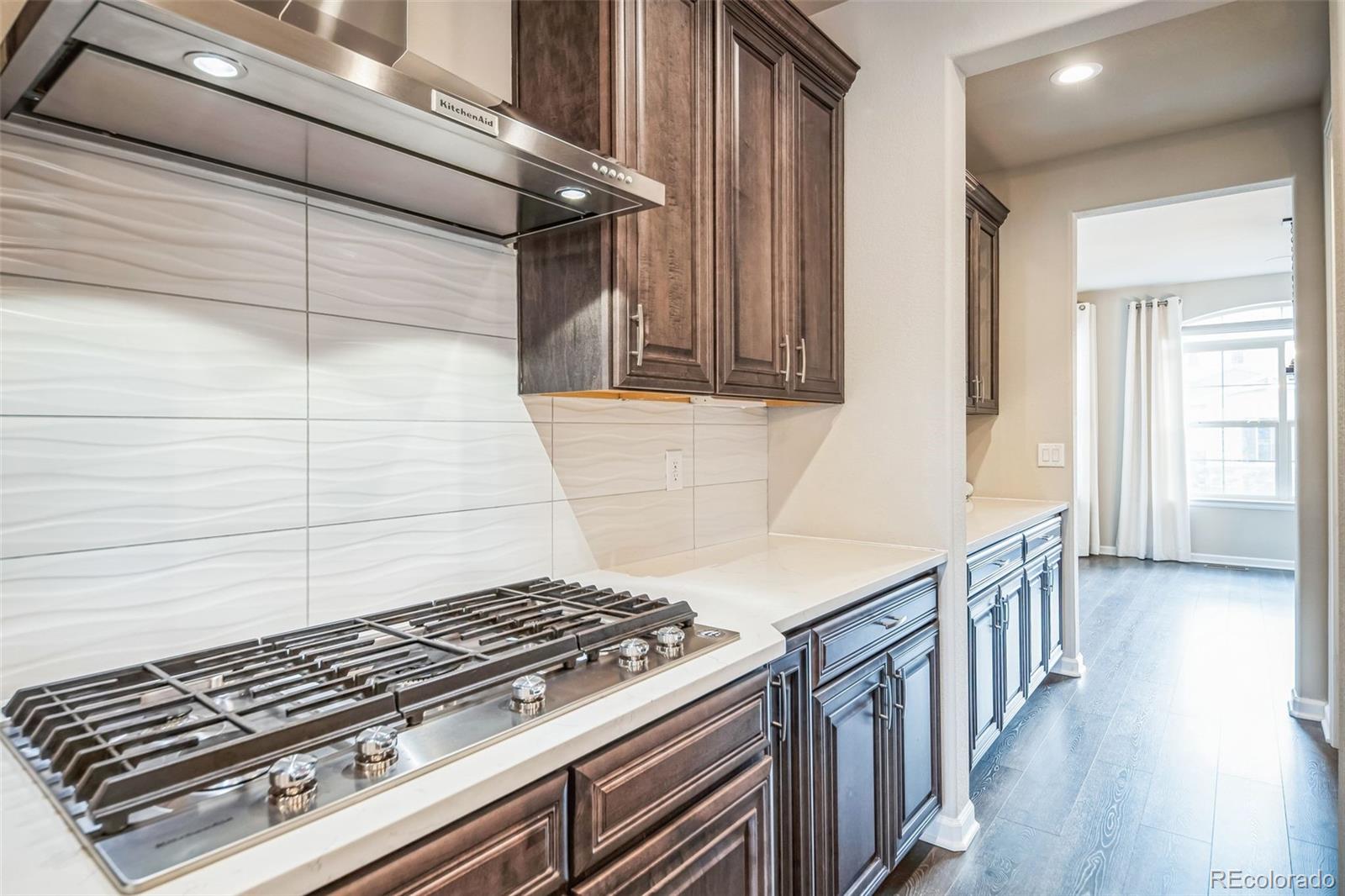 MLS Image #9 for 14221  ivanhoe street,thornton, Colorado
