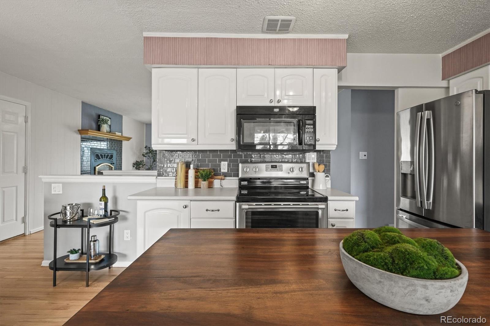 MLS Image #10 for 7100 w ellsworth place,lakewood, Colorado