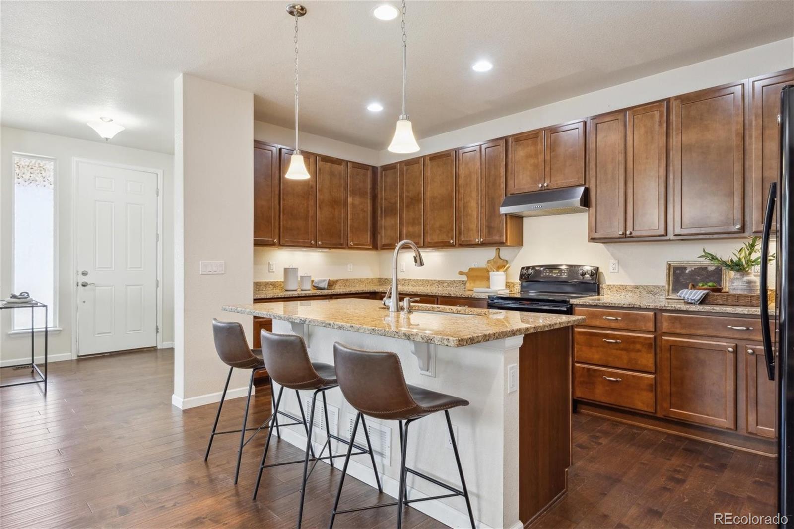MLS Image #11 for 7367 s pennsylvania street,littleton, Colorado