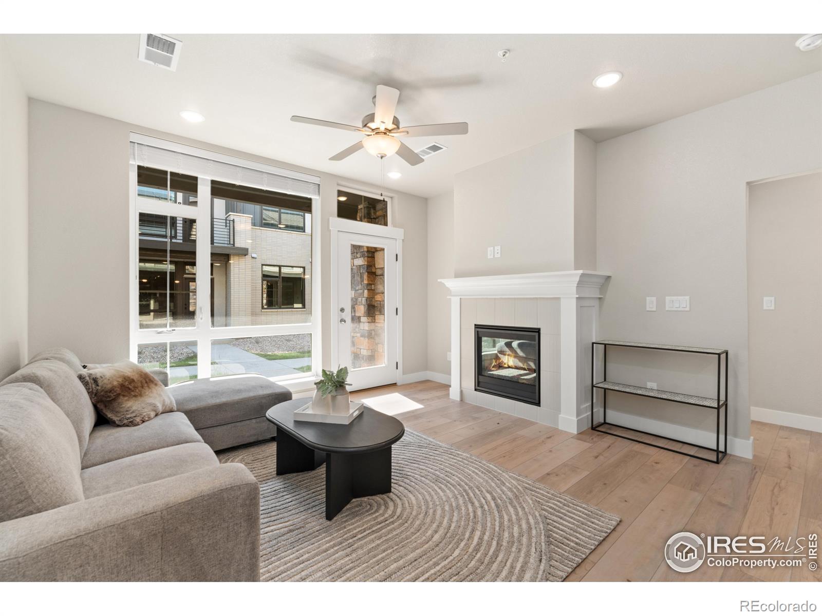 MLS Image #4 for 975  landmark way,fort collins, Colorado
