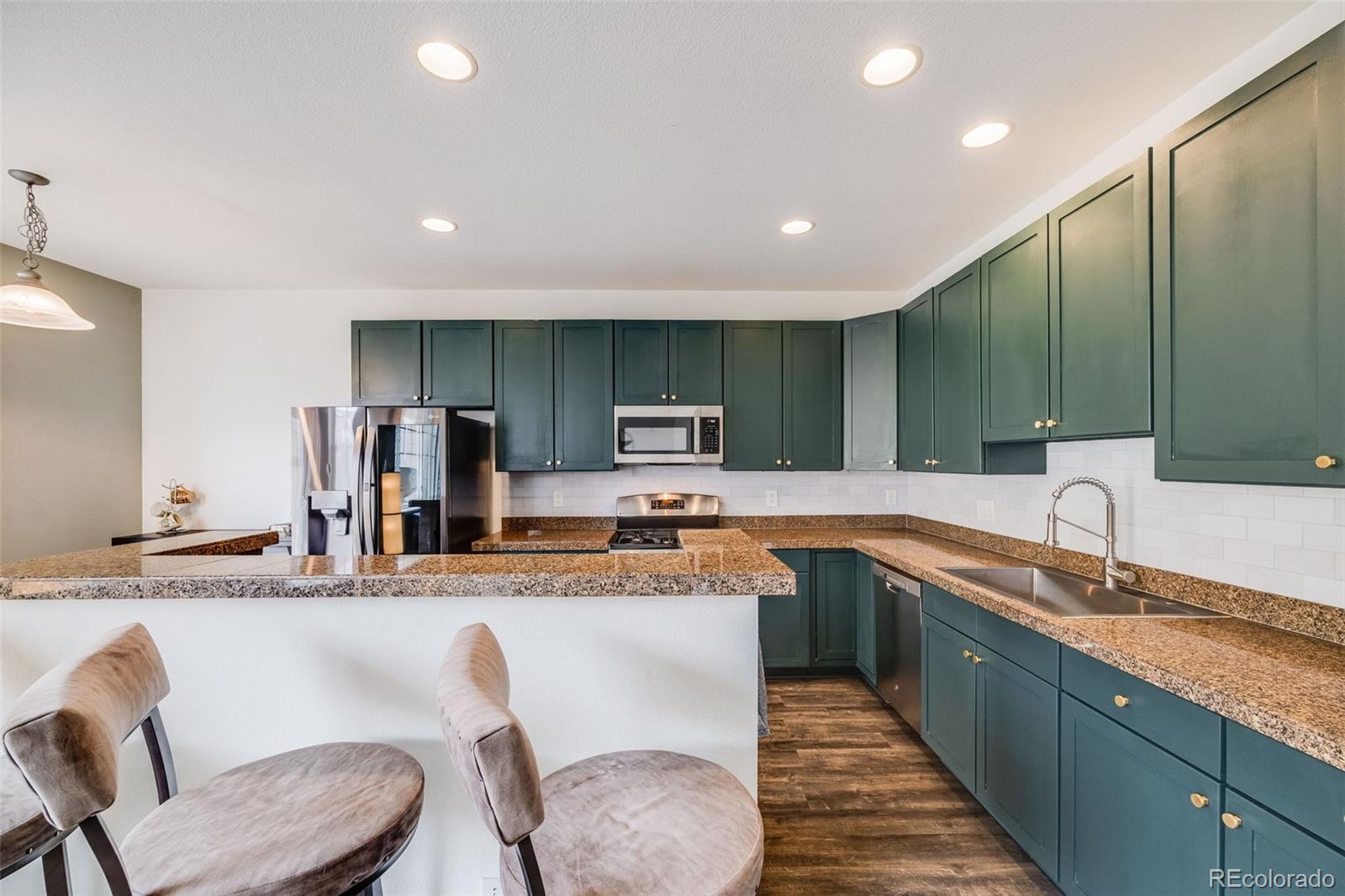MLS Image #14 for 22765 e ottawa place,aurora, Colorado
