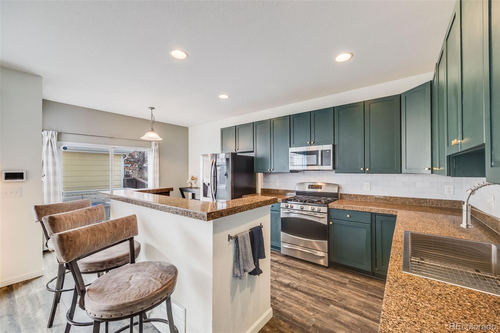 MLS Image #15 for 22765 e ottawa place,aurora, Colorado