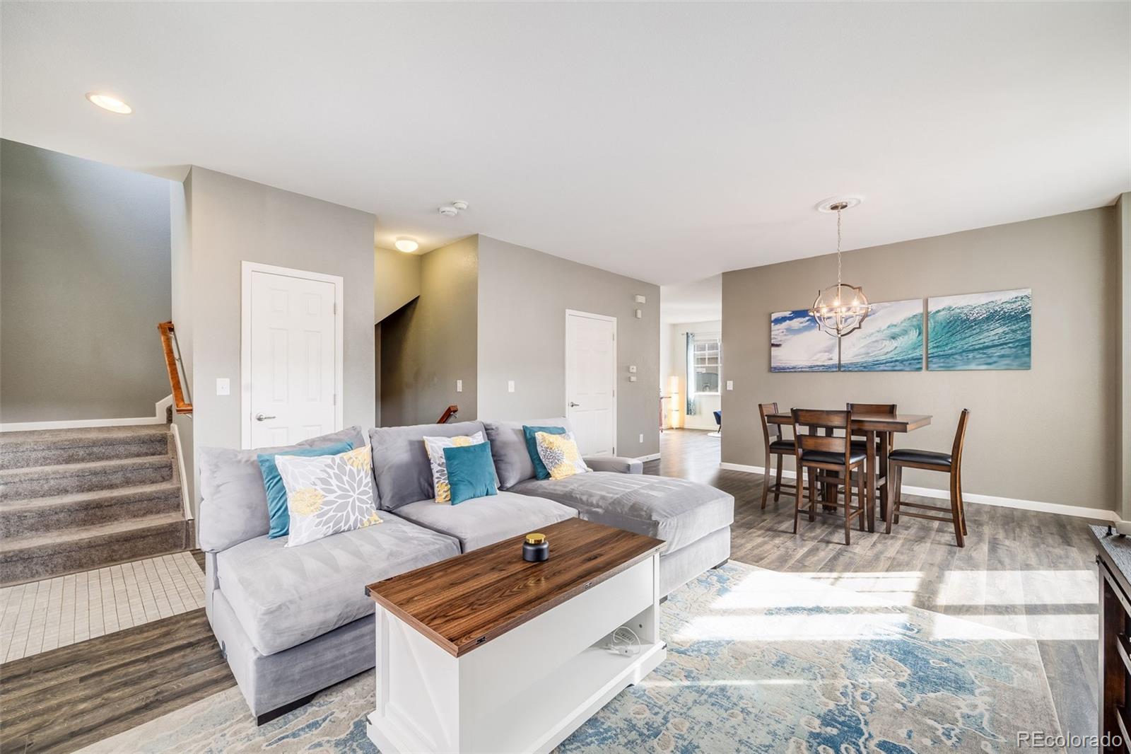 MLS Image #3 for 22765 e ottawa place,aurora, Colorado