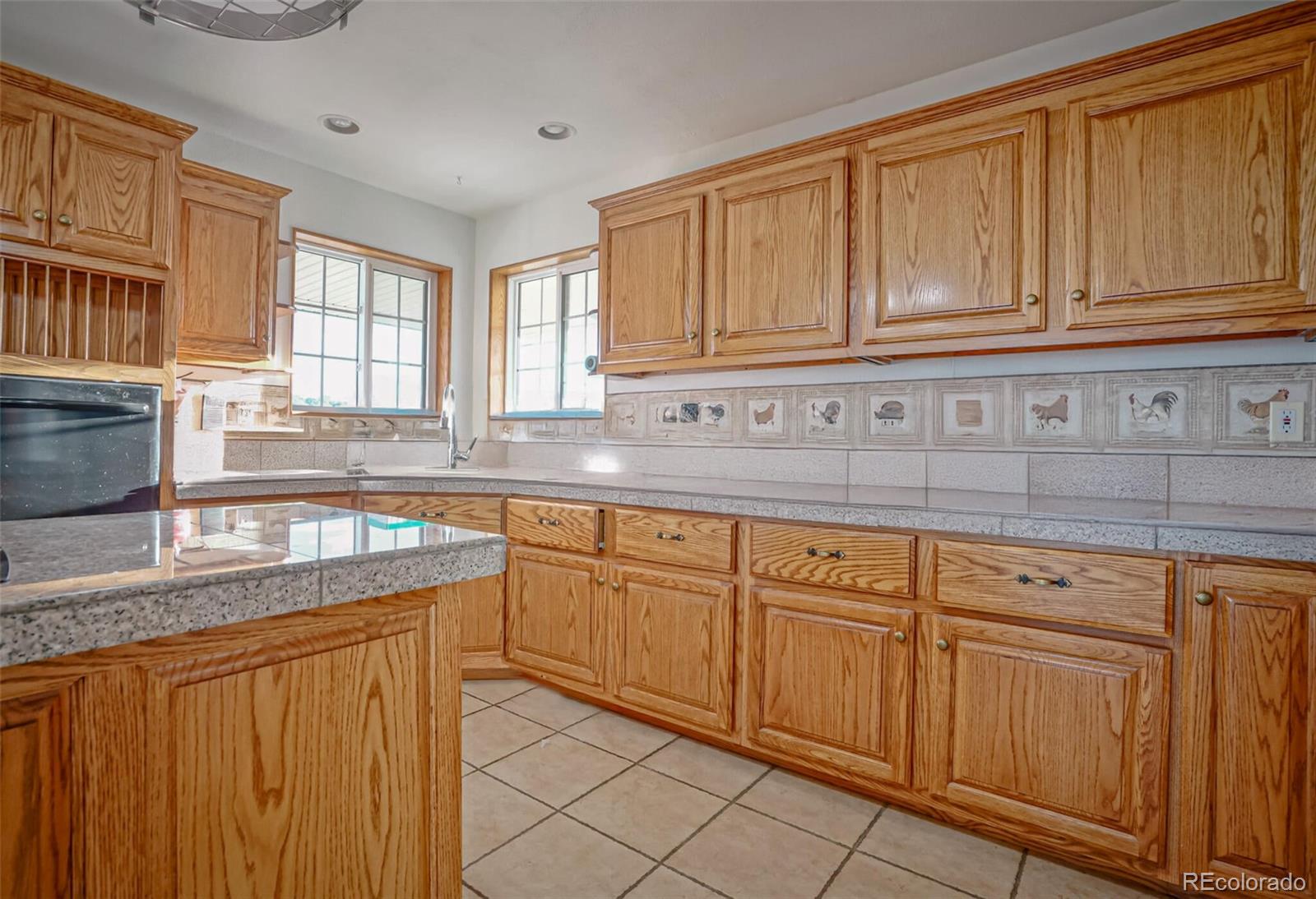 MLS Image #11 for 20722  tollerburg road,trinidad, Colorado