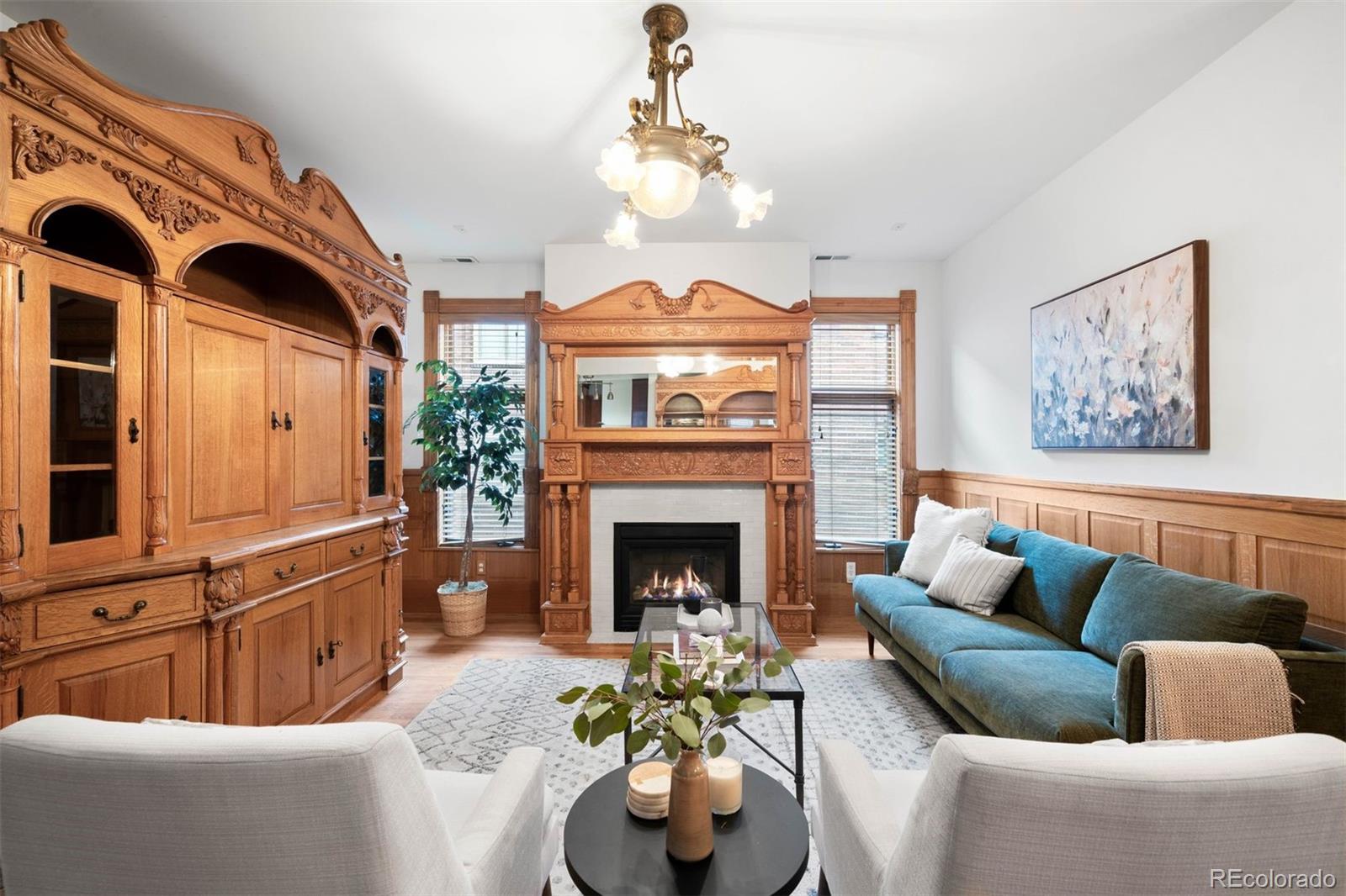 MLS Image #3 for 1022 n pearl street,denver, Colorado