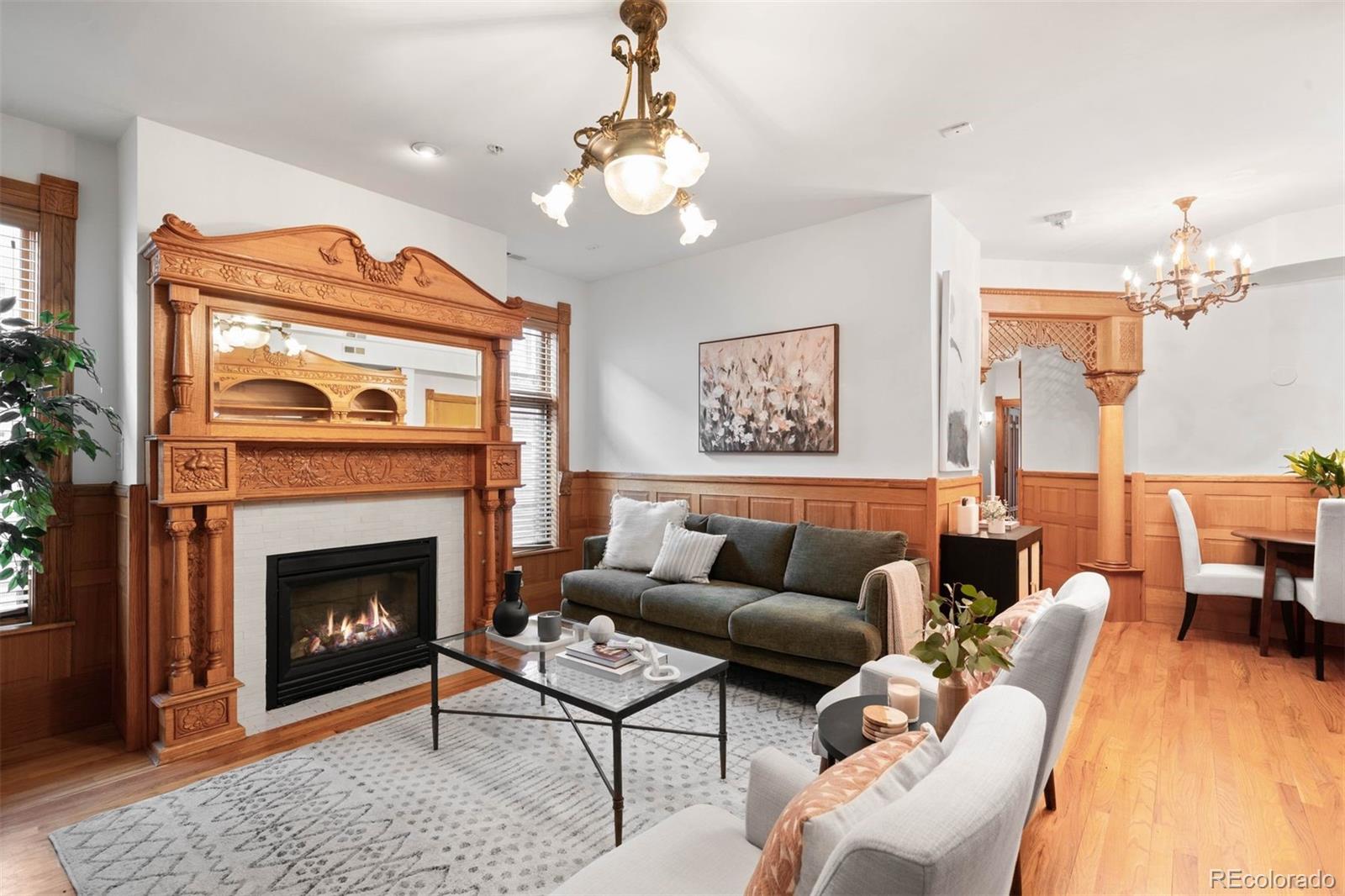 MLS Image #4 for 1022 n pearl street,denver, Colorado