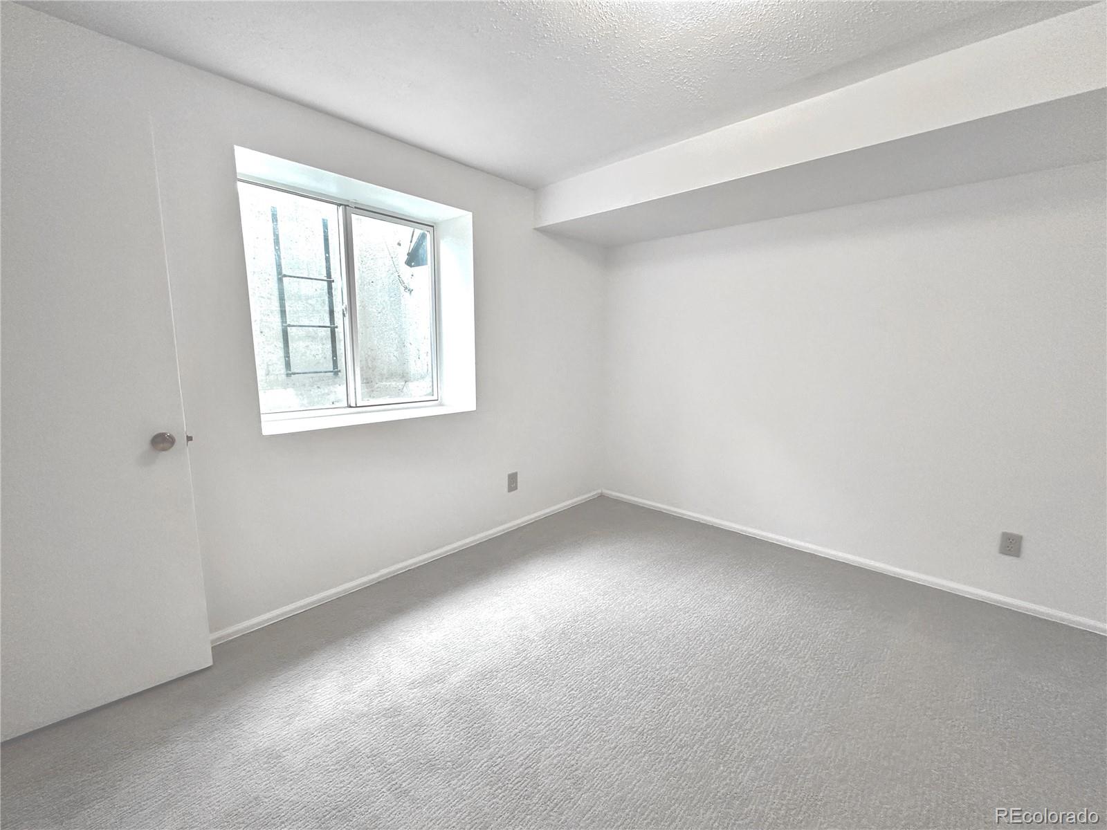 MLS Image #13 for 4493  dunkirk way,denver, Colorado