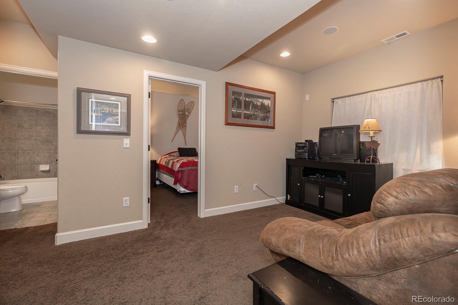 MLS Image #14 for 101  saddle horn court,granby, Colorado