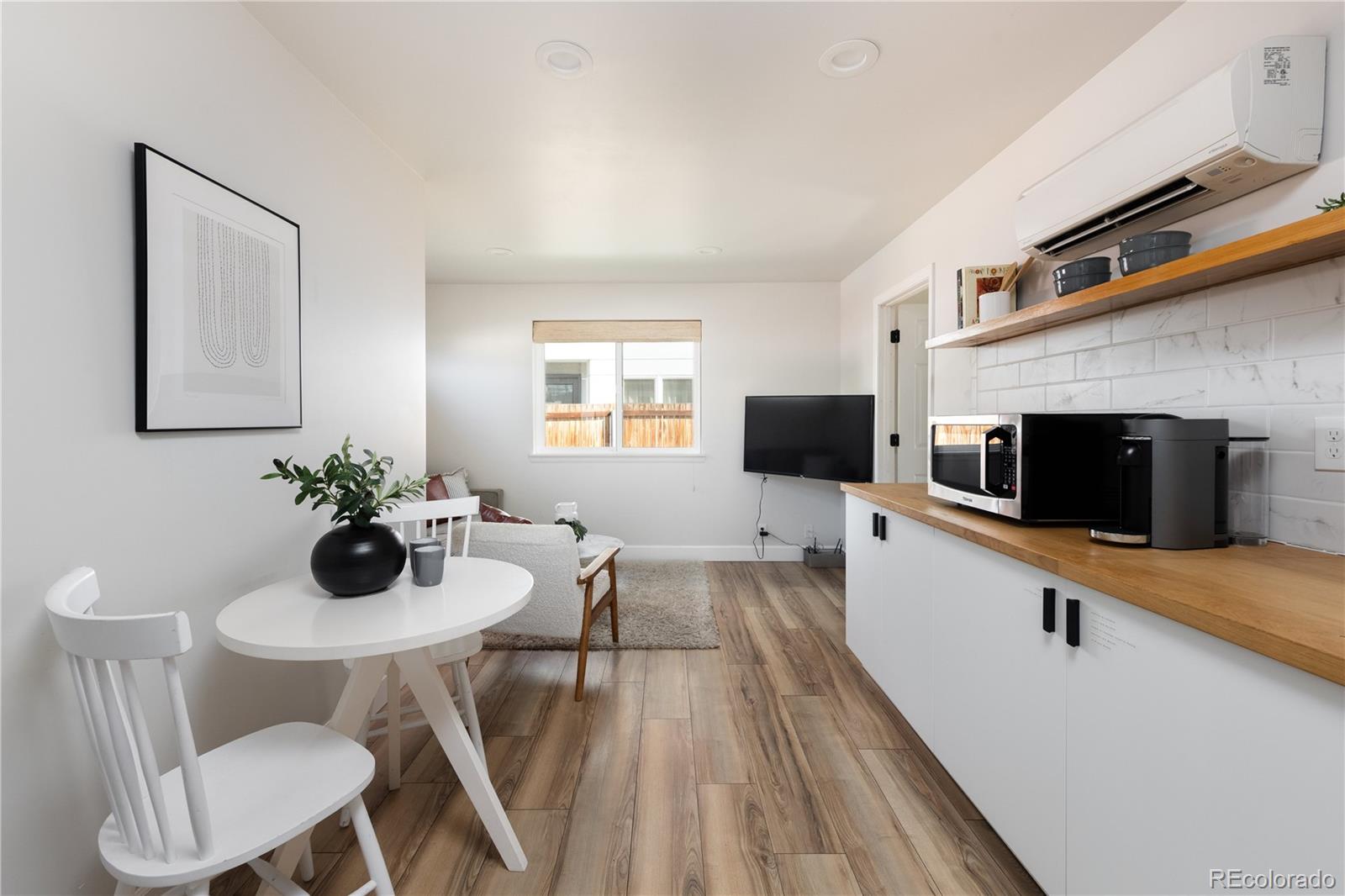 MLS Image #4 for 809 w 9th avenue,denver, Colorado