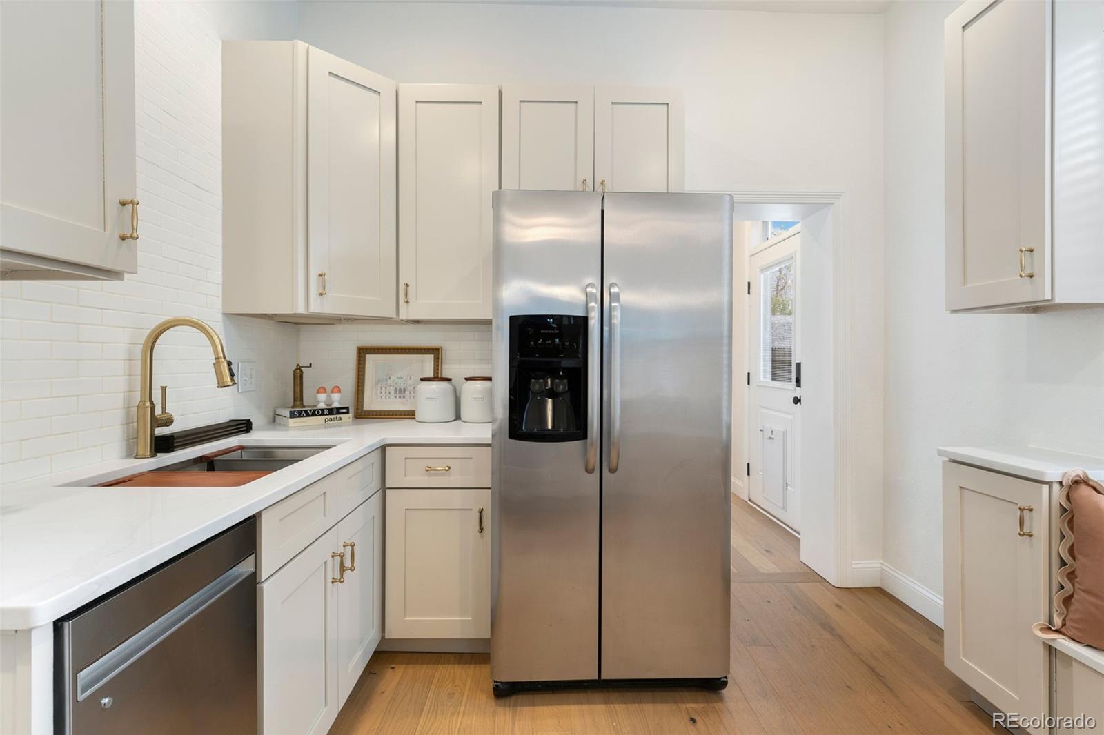 MLS Image #19 for 2930 w 34th avenue,denver, Colorado
