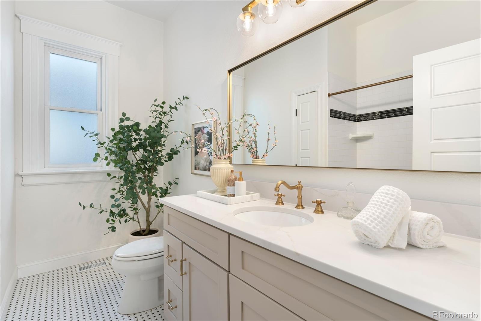 MLS Image #38 for 2930 w 34th avenue,denver, Colorado