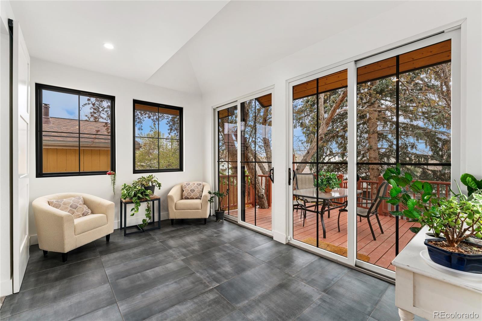 MLS Image #14 for 1675 s steele street,denver, Colorado