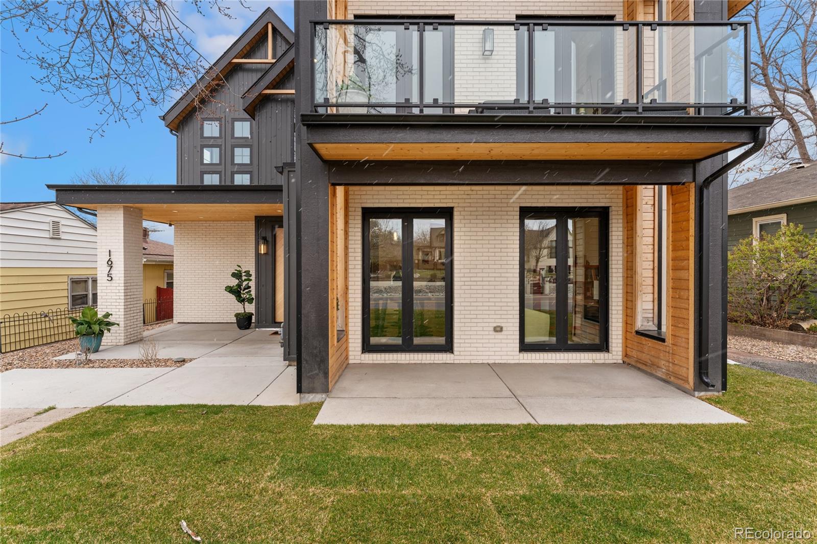 MLS Image #3 for 1675 s steele street,denver, Colorado