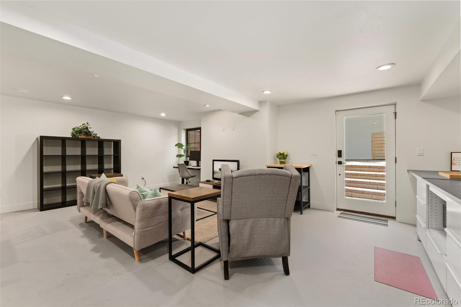 MLS Image #33 for 1675 s steele street,denver, Colorado