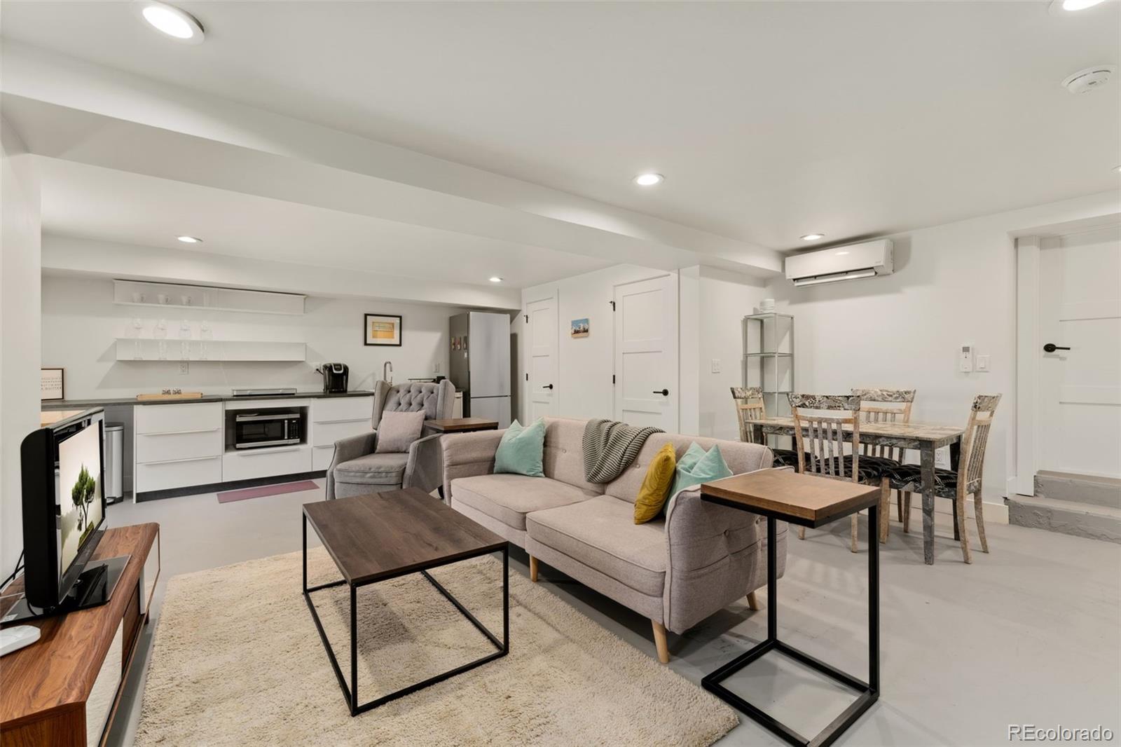 MLS Image #34 for 1675 s steele street,denver, Colorado