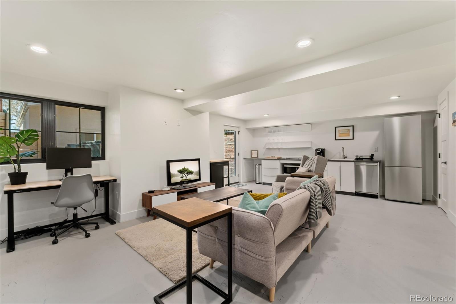 MLS Image #35 for 1675 s steele street,denver, Colorado
