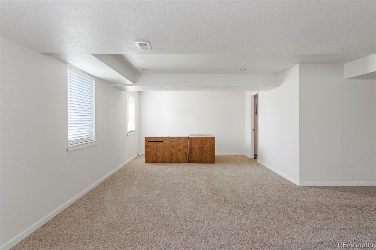 MLS Image #27 for 20550 e lake circle,centennial, Colorado