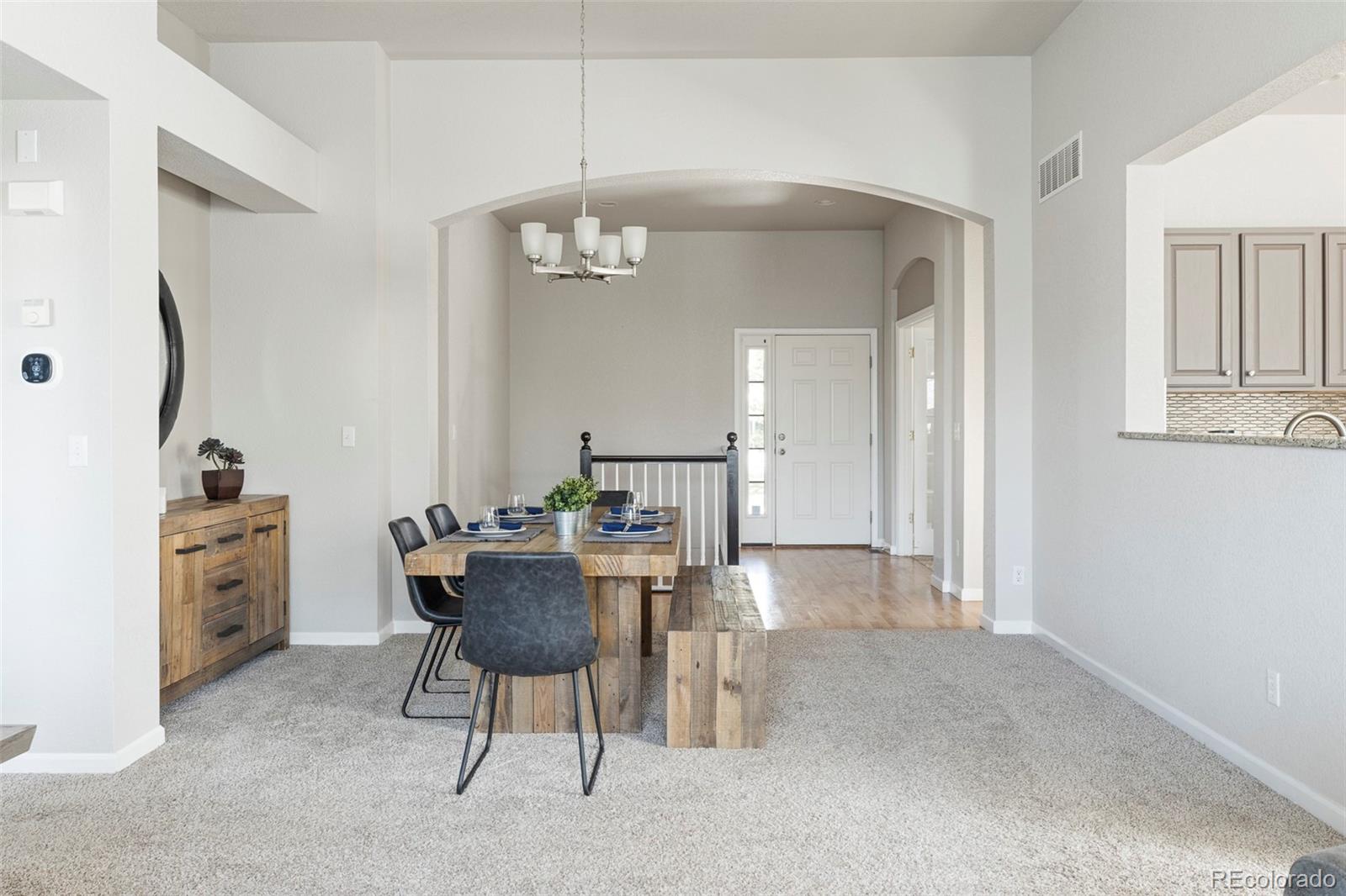 MLS Image #5 for 20550 e lake circle,centennial, Colorado