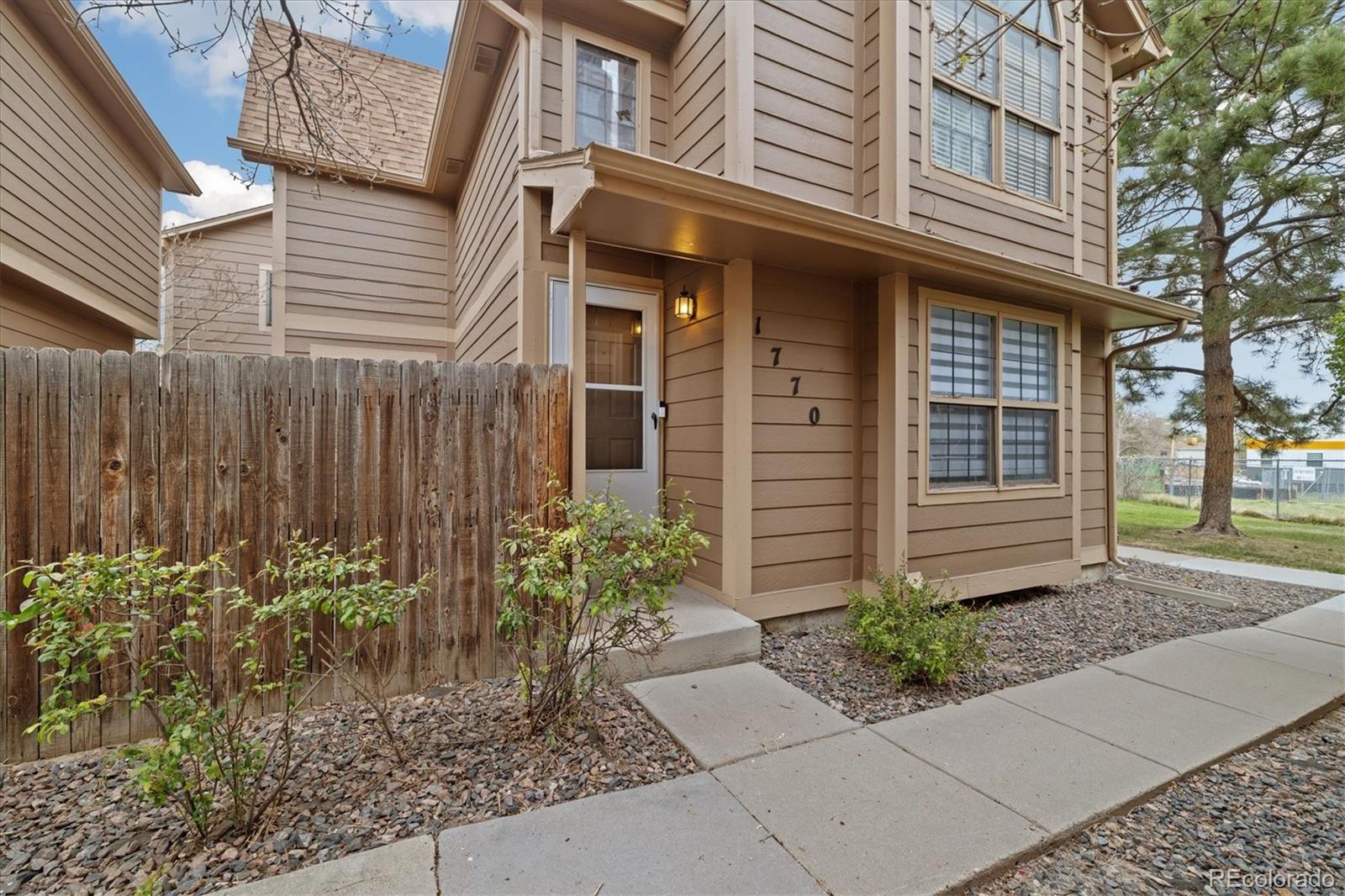 MLS Image #15 for 1770 s quintero way,aurora, Colorado