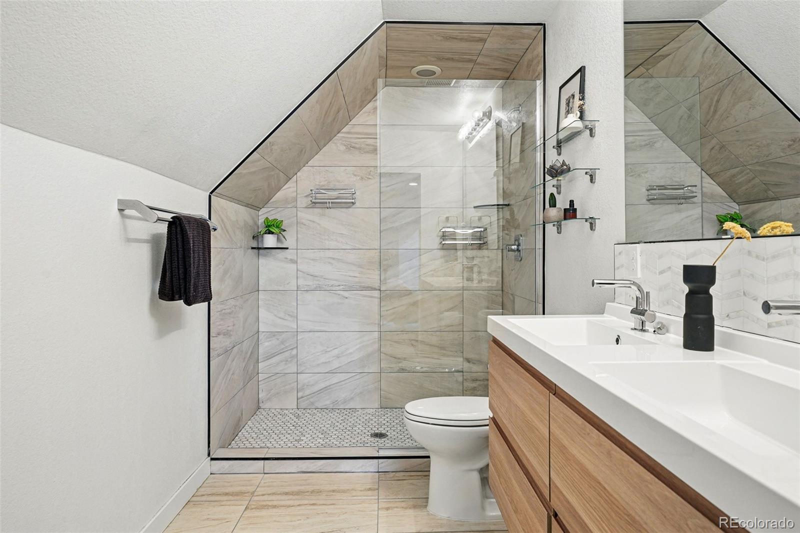 MLS Image #16 for 538  galapago street,denver, Colorado