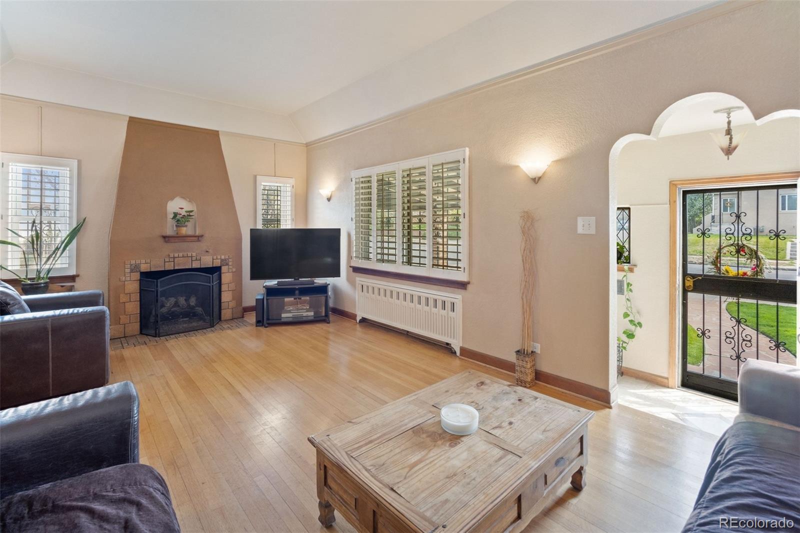 MLS Image #2 for 2995  albion street,denver, Colorado