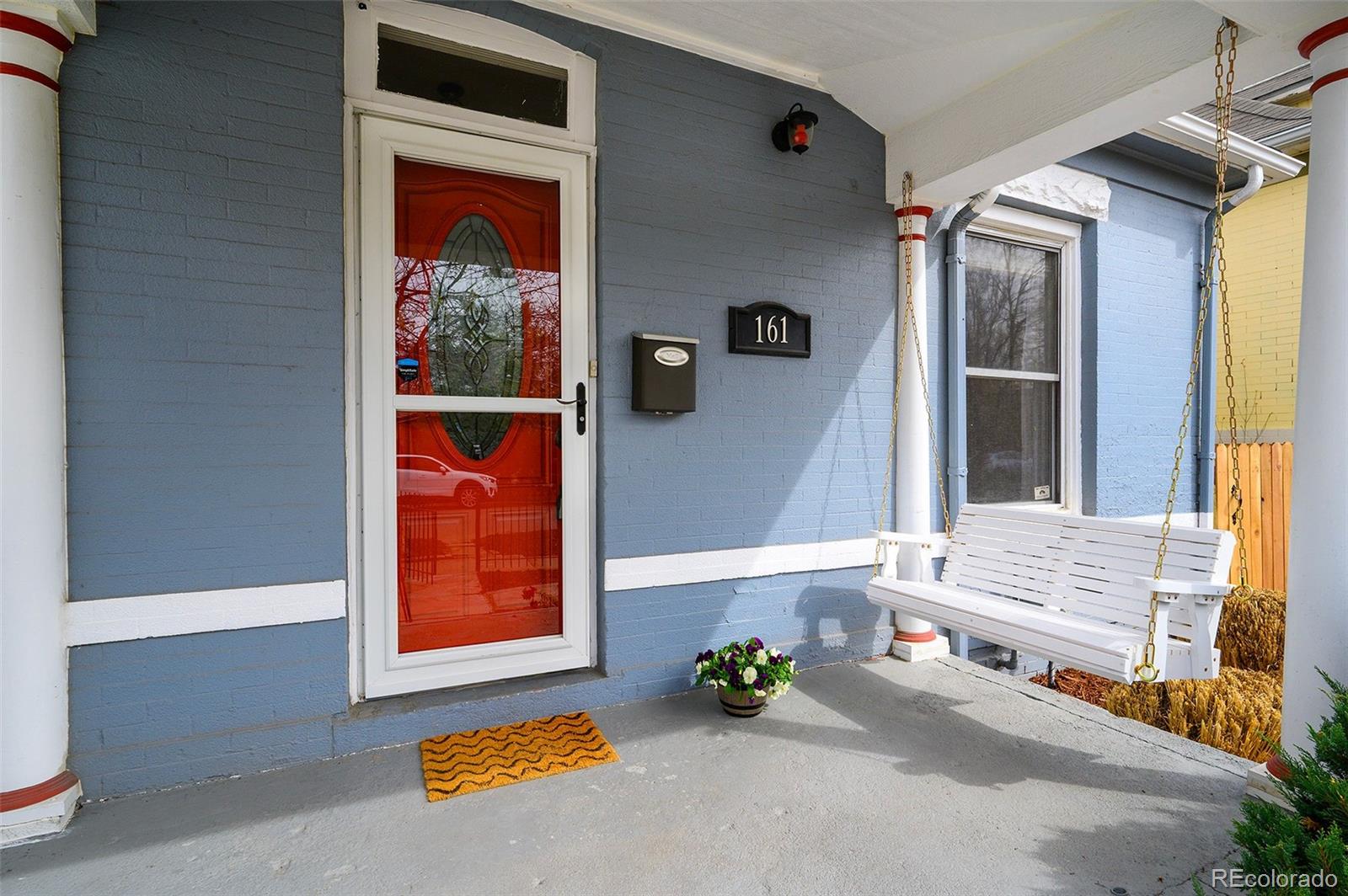 MLS Image #4 for 161 w maple avenue,denver, Colorado