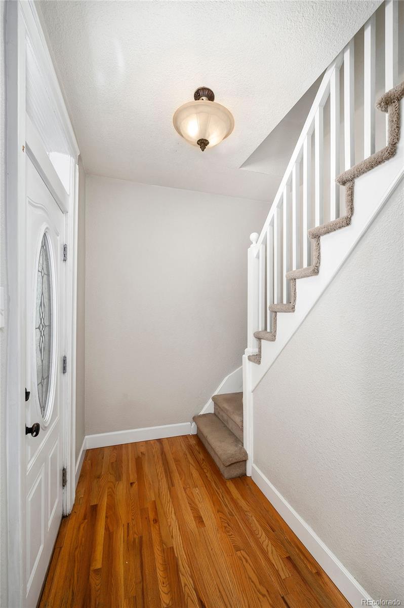 MLS Image #6 for 161 w maple avenue,denver, Colorado