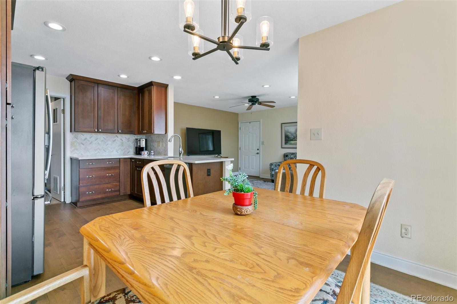 MLS Image #5 for 2772  hearthwood lane,colorado springs, Colorado
