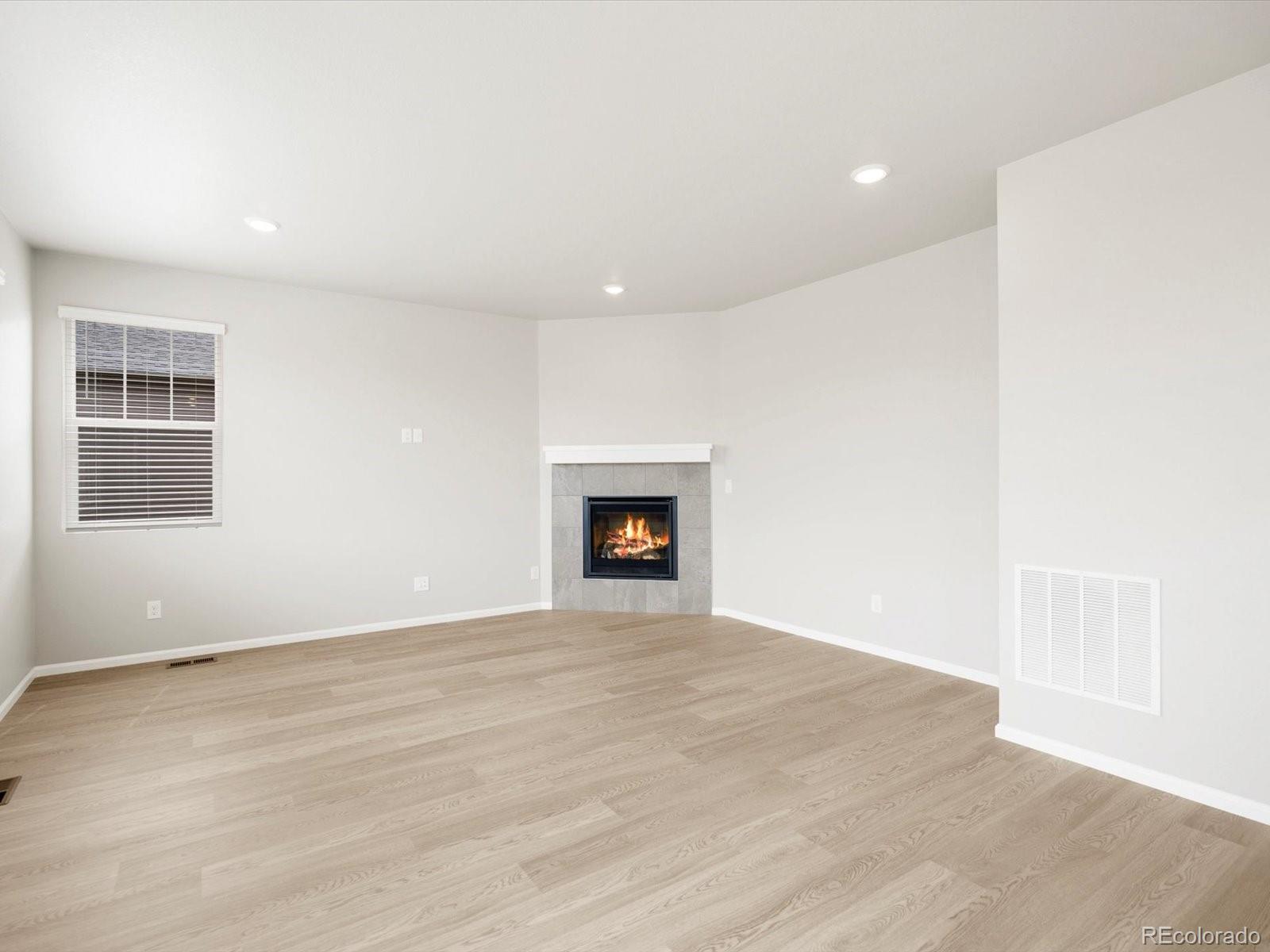 MLS Image #14 for 8840  sedalia street,commerce city, Colorado
