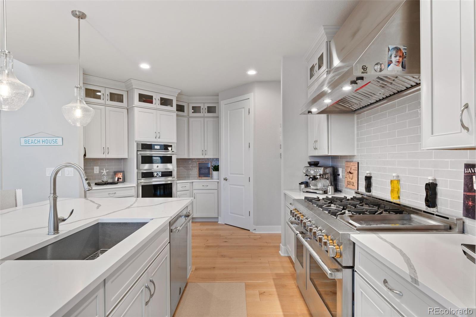 MLS Image #12 for 6614 s vandriver way,aurora, Colorado