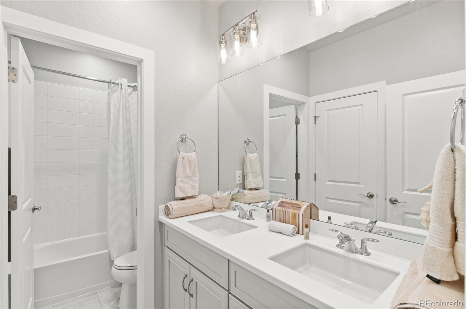MLS Image #18 for 6614 s vandriver way,aurora, Colorado