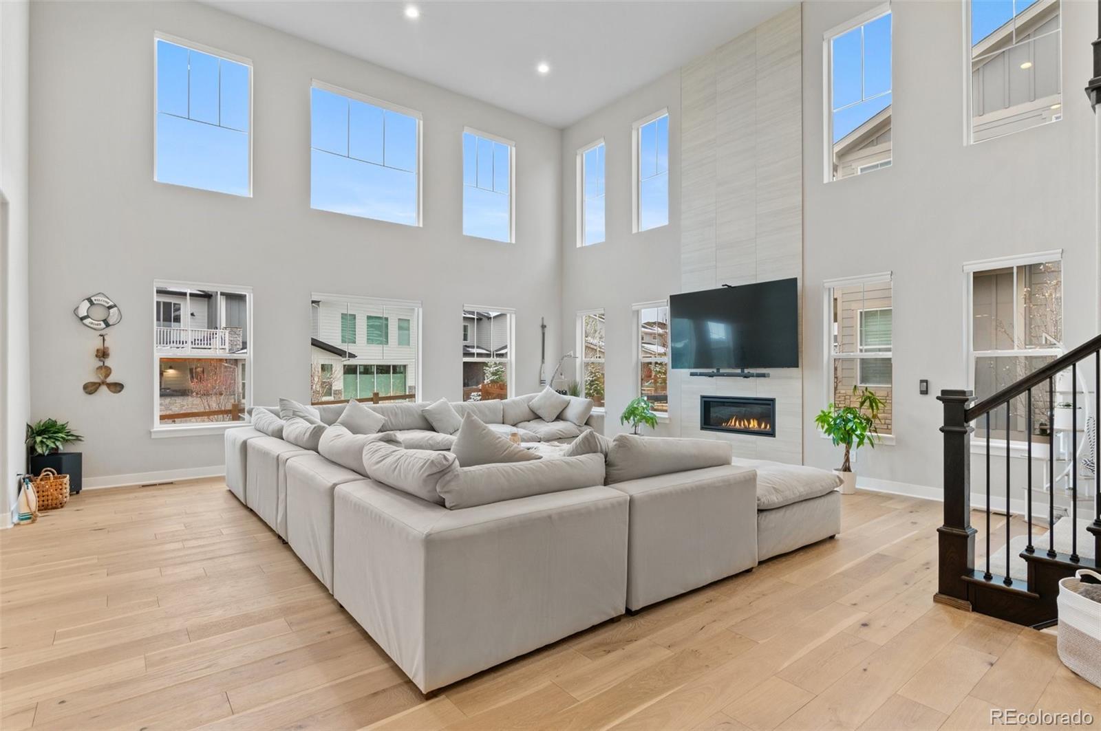 MLS Image #4 for 6614 s vandriver way,aurora, Colorado
