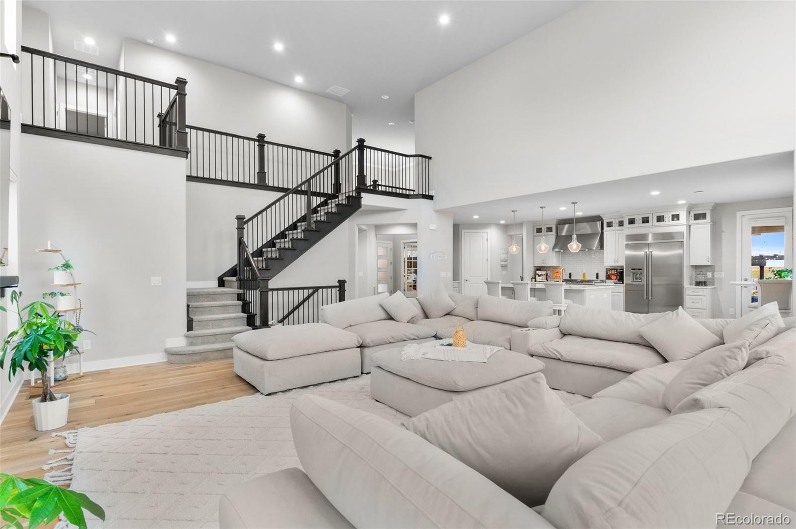 MLS Image #5 for 6614 s vandriver way,aurora, Colorado