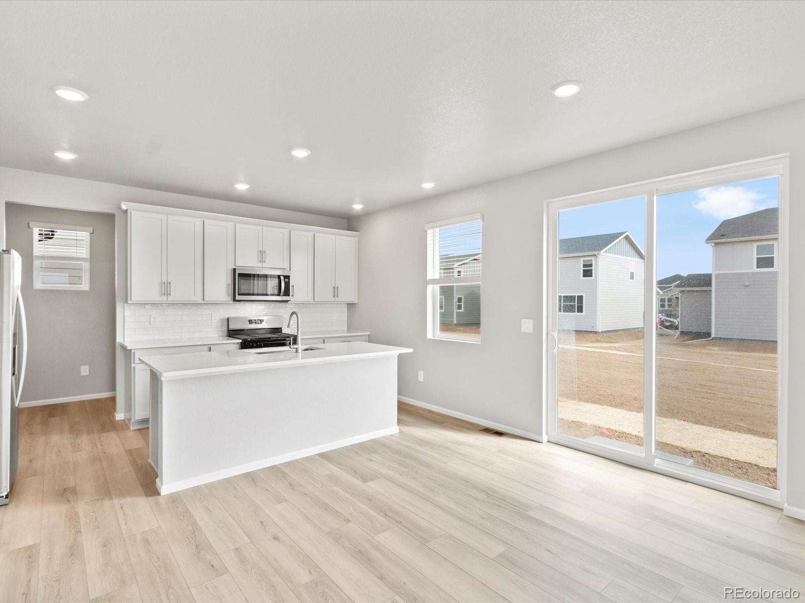 MLS Image #11 for 4704  rabbitbrush street,johnstown, Colorado