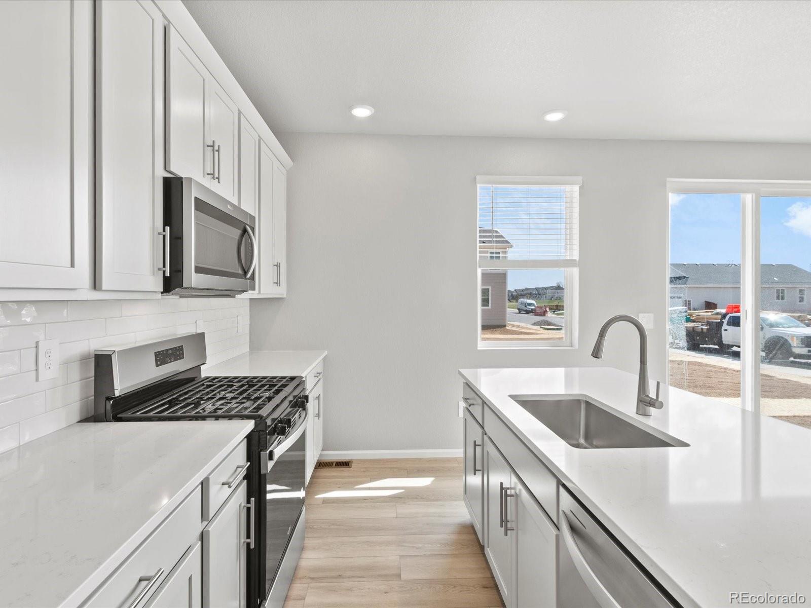 MLS Image #18 for 4704  rabbitbrush street,johnstown, Colorado