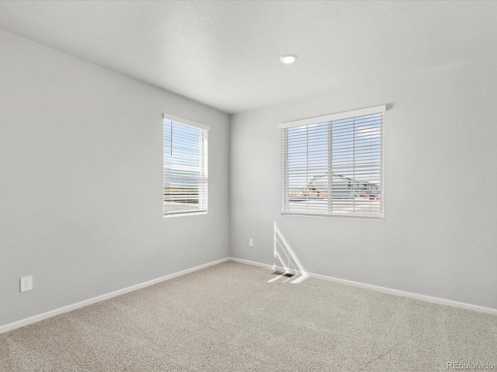 MLS Image #4 for 4704  rabbitbrush street,johnstown, Colorado