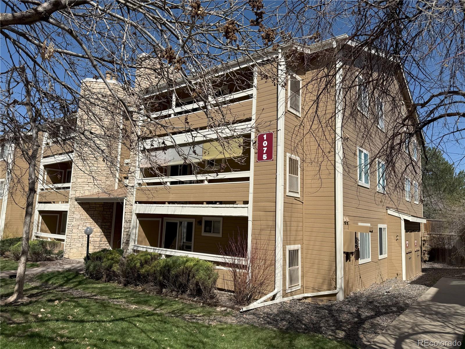 MLS Image #0 for 1075 s elkhart way,aurora, Colorado