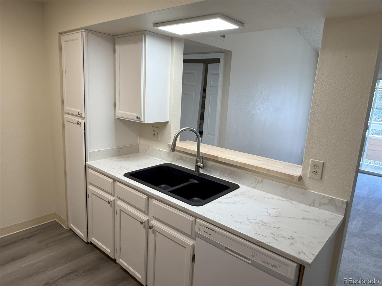 MLS Image #10 for 1075 s elkhart way,aurora, Colorado