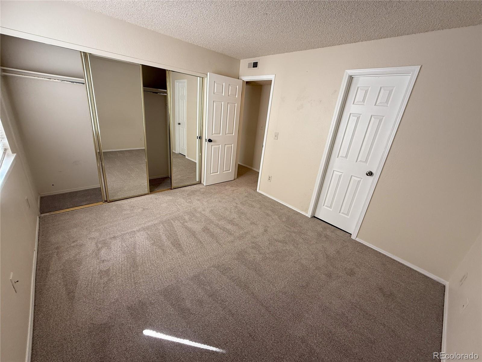 MLS Image #14 for 1075 s elkhart way,aurora, Colorado