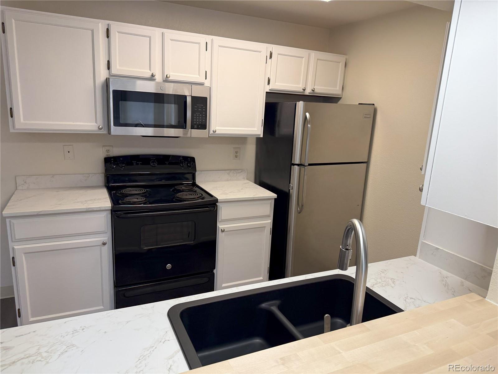 MLS Image #6 for 1075 s elkhart way,aurora, Colorado