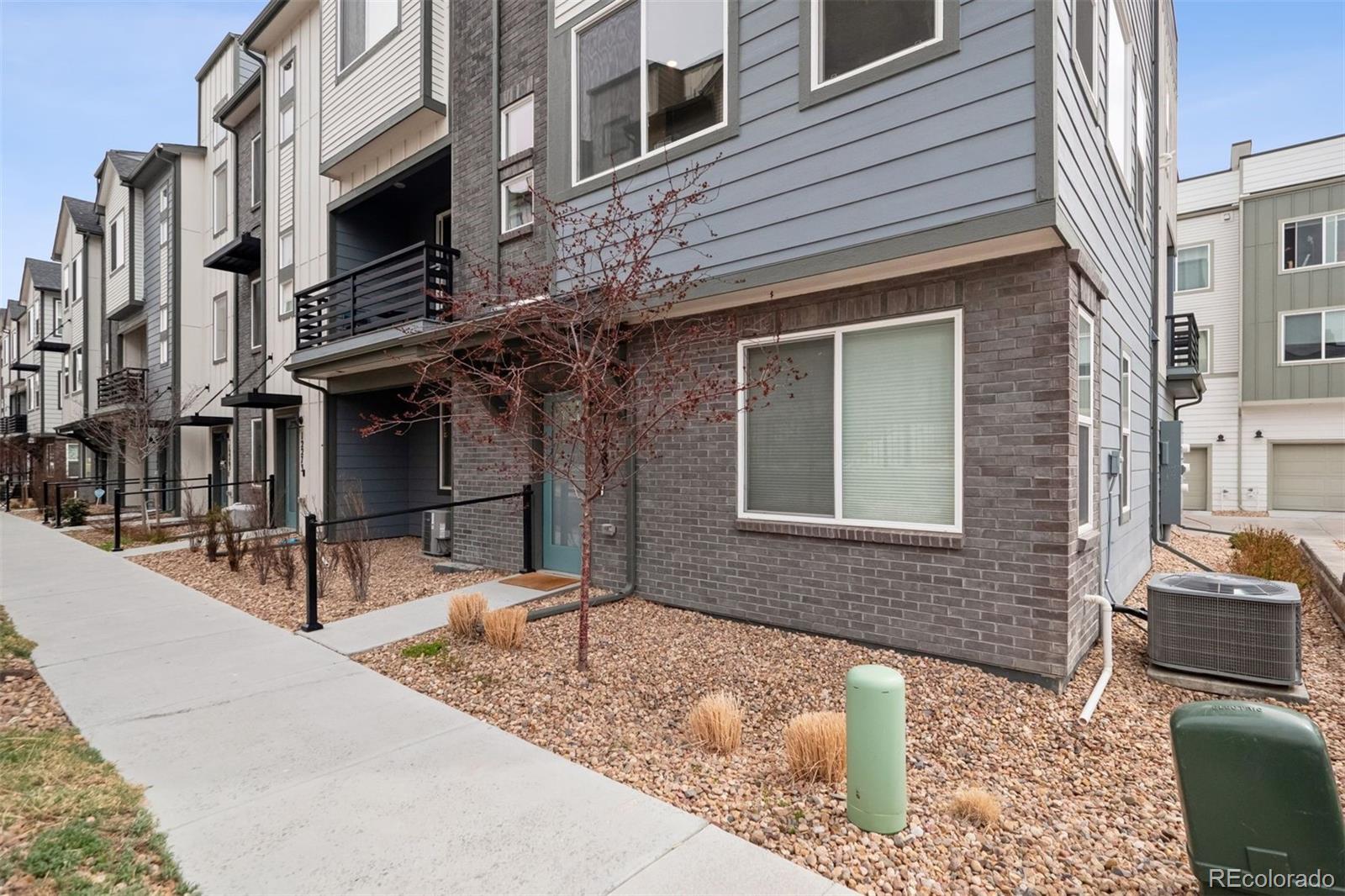 MLS Image #10 for 12283 w 57th lane,arvada, Colorado