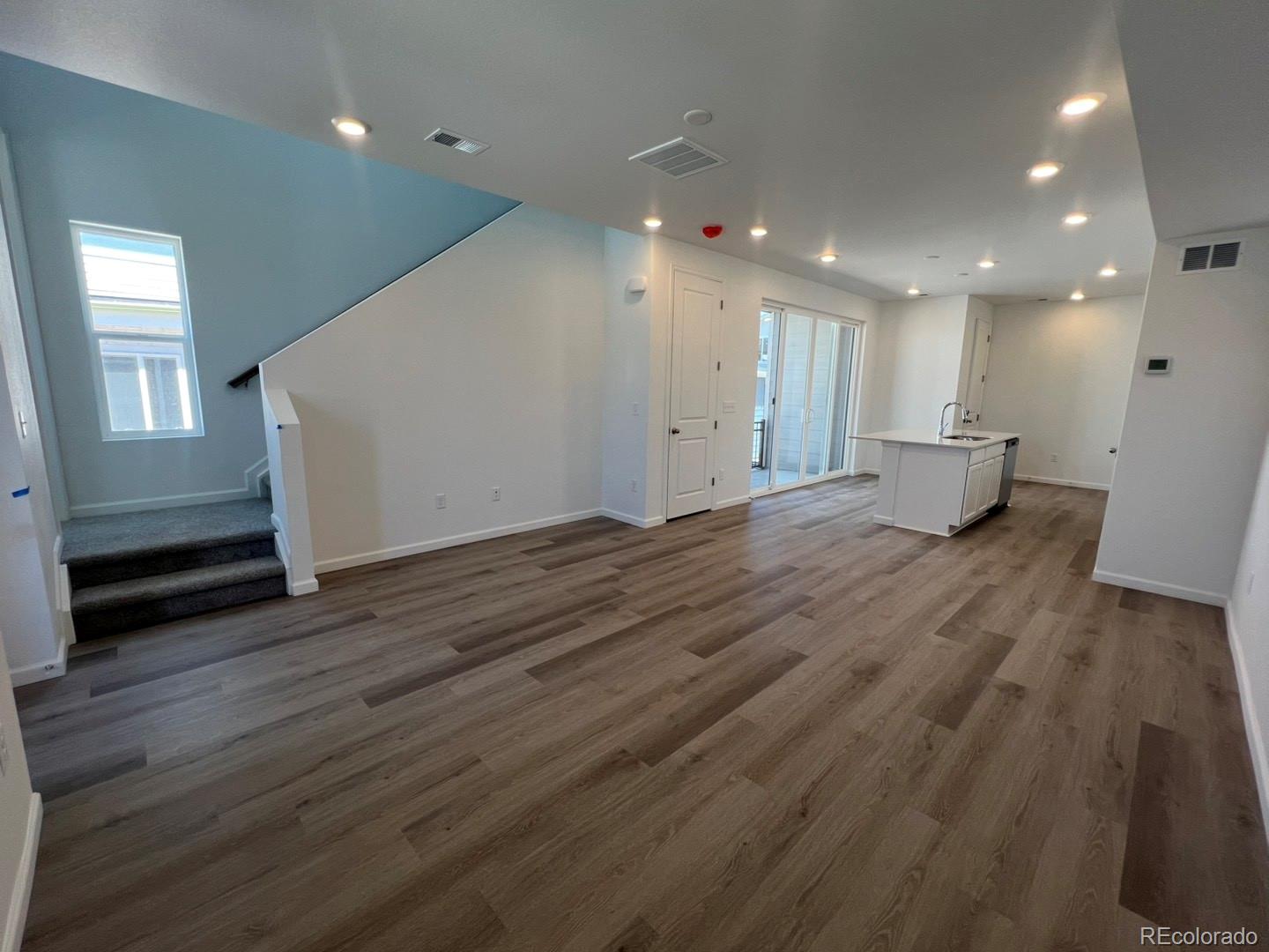 MLS Image #2 for 6638 n nepal court,aurora, Colorado