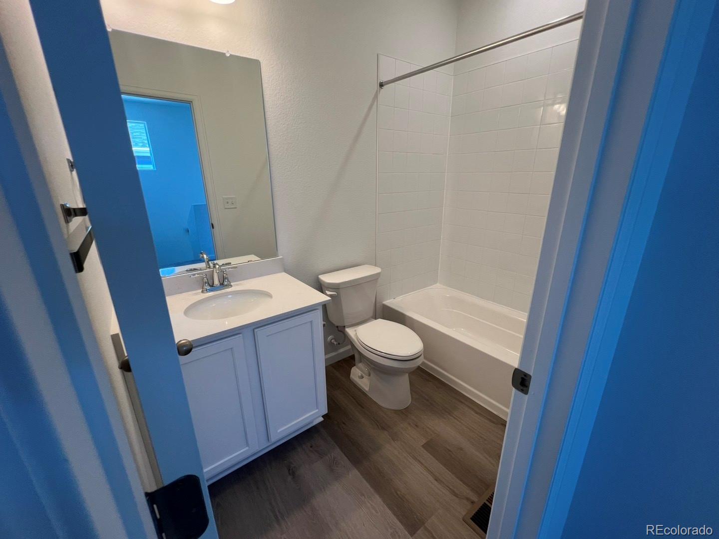 MLS Image #6 for 6638 n nepal court,aurora, Colorado