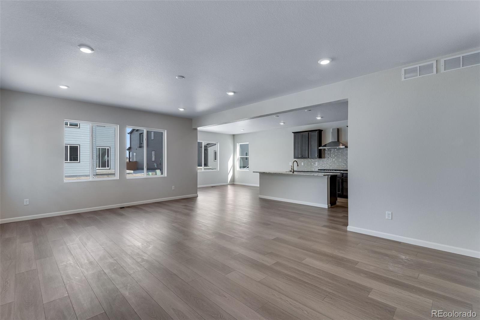 MLS Image #14 for 13531 e 99th place,commerce city, Colorado