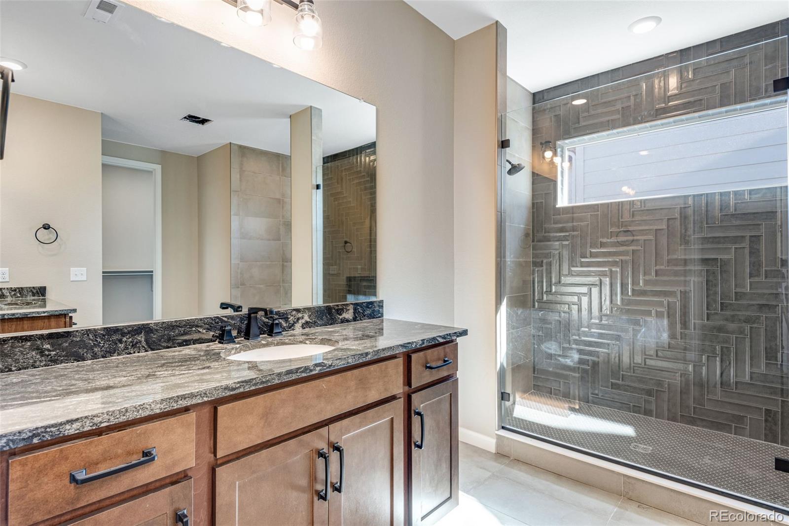 MLS Image #31 for 3422 n gold bug court,aurora, Colorado