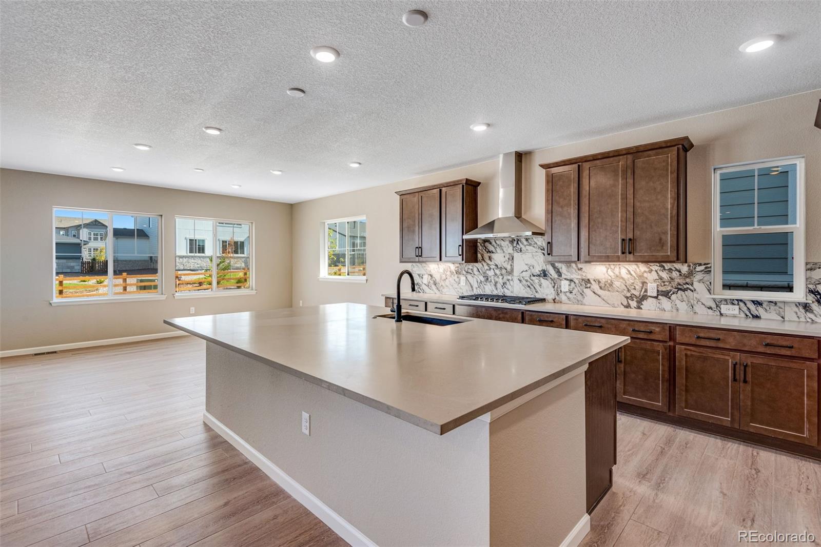 MLS Image #5 for 3422 n gold bug court,aurora, Colorado